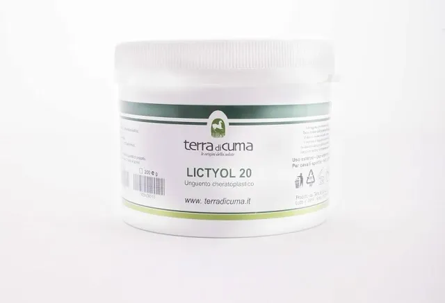 Terra di Cuma Pomata Verde Plus pomata cavalli 500g lenitiva