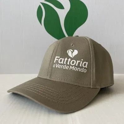 Il Verde Mondo Fattoria cappellino beige allevatori